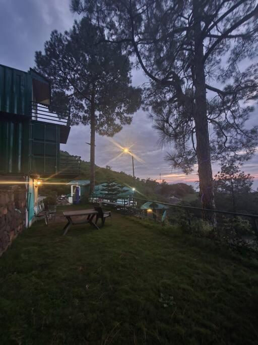 Kasauli Cascade A Cheerfull 4 Bedroom Challet Exterior foto