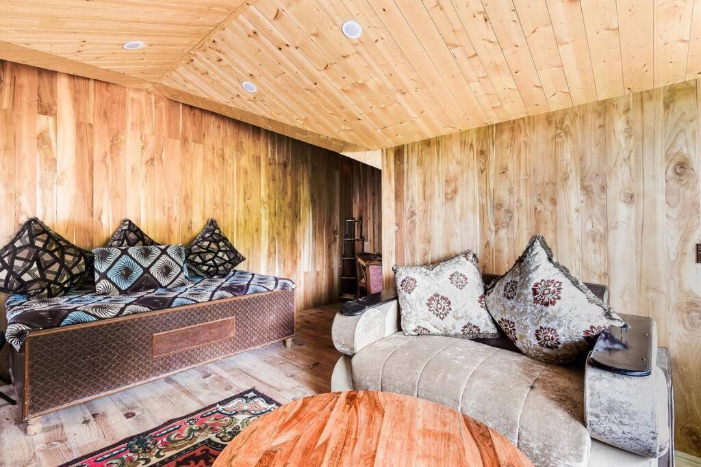 Kasauli Cascade A Cheerfull 4 Bedroom Challet Exterior foto